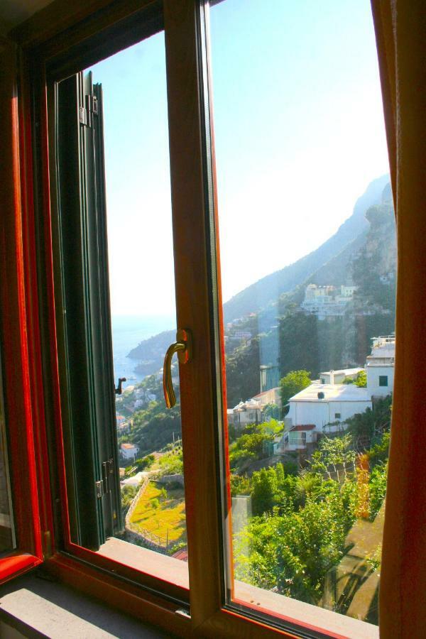 L' Ebbrezza Di Volare Villa Amalfi Exterior photo